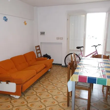 Casa Hermes Montemarciano